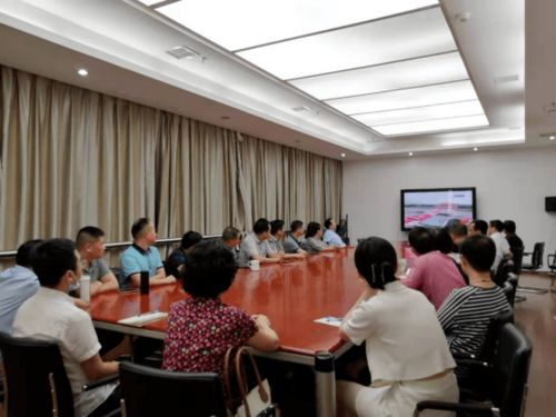 傳承紅色基因 譜寫發(fā)展新篇——江西省工業(yè)和信息化廳組織集中收看慶祝中國(guó)共產(chǎn)黨成立100周年大會(huì)